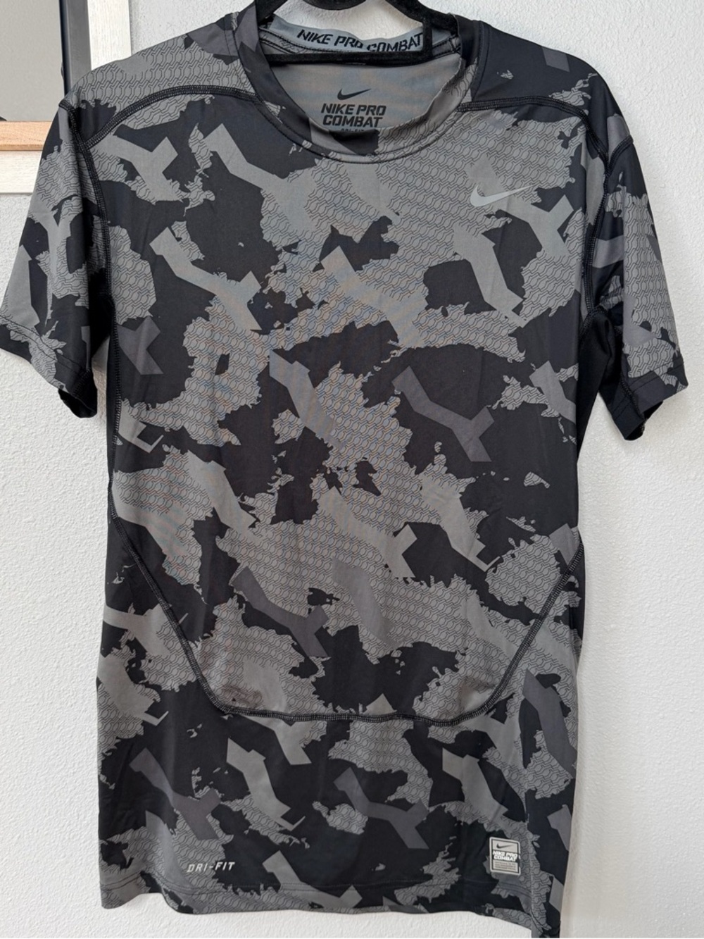 Nike Men’s Black & Gray Camo Dri-FIT Compression Short Sleeve Shirt